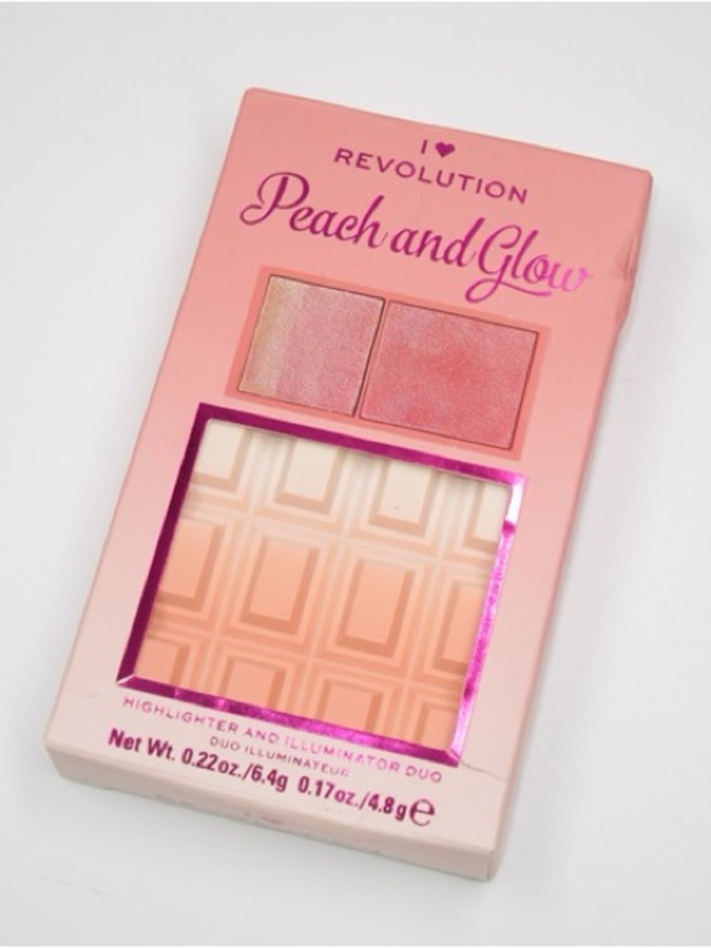 NIB Makeup Revolution I Heart Revolution Peach and Glow Highlightet Duo